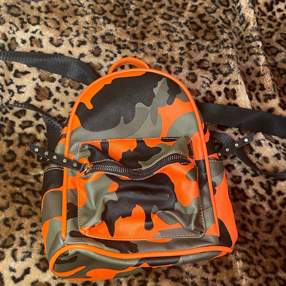 Mini backpack
